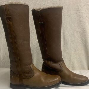 FRYE AND CO. Tall Leather Winter Boots in Brown with Shearling Trim